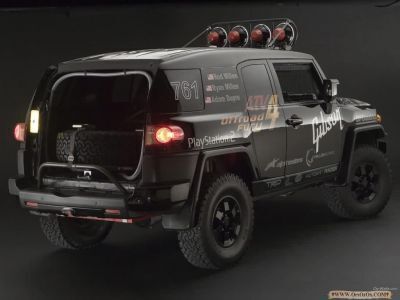 Toyota_FJ-Cruiser_38_1024x768.jpg